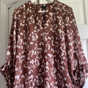 The limited 3/4 sleeve top